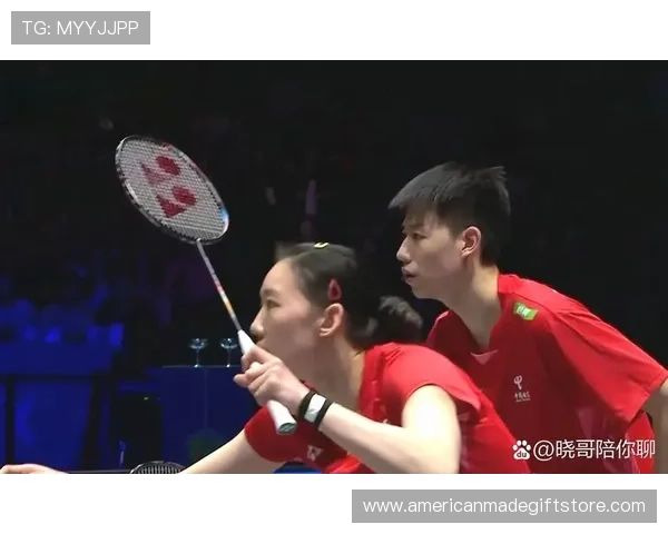 冯彦哲训练完直接打车去SKP买球鞋，这日子过得比偶像剧男主还顺